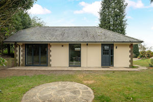 Photo 5- click for photo gallery